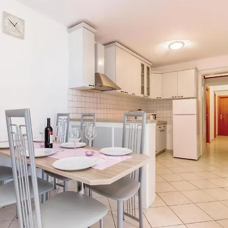 Luce * ヤドラニヴォ