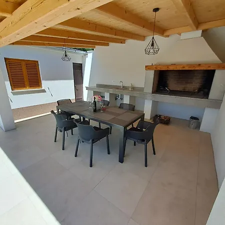 Apartment Luce *