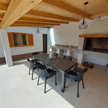Apartment Luce Jadranovo